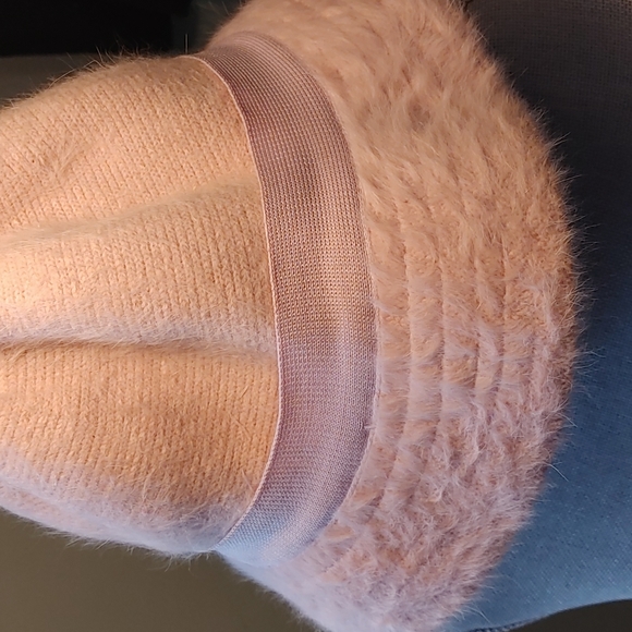 Angora Pink Bucket Hat Never Worn - Picture 5 of 8